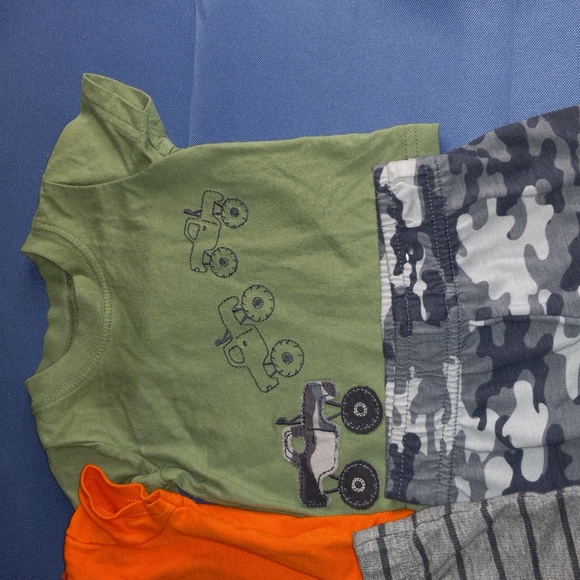 Outfits - Picture 2 of 3